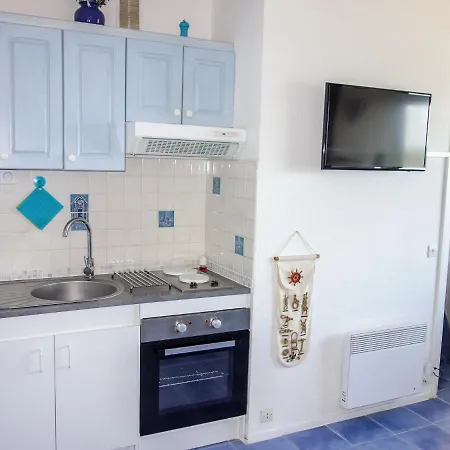 Terrasse Mediterranee 1 By Interhome Leucate